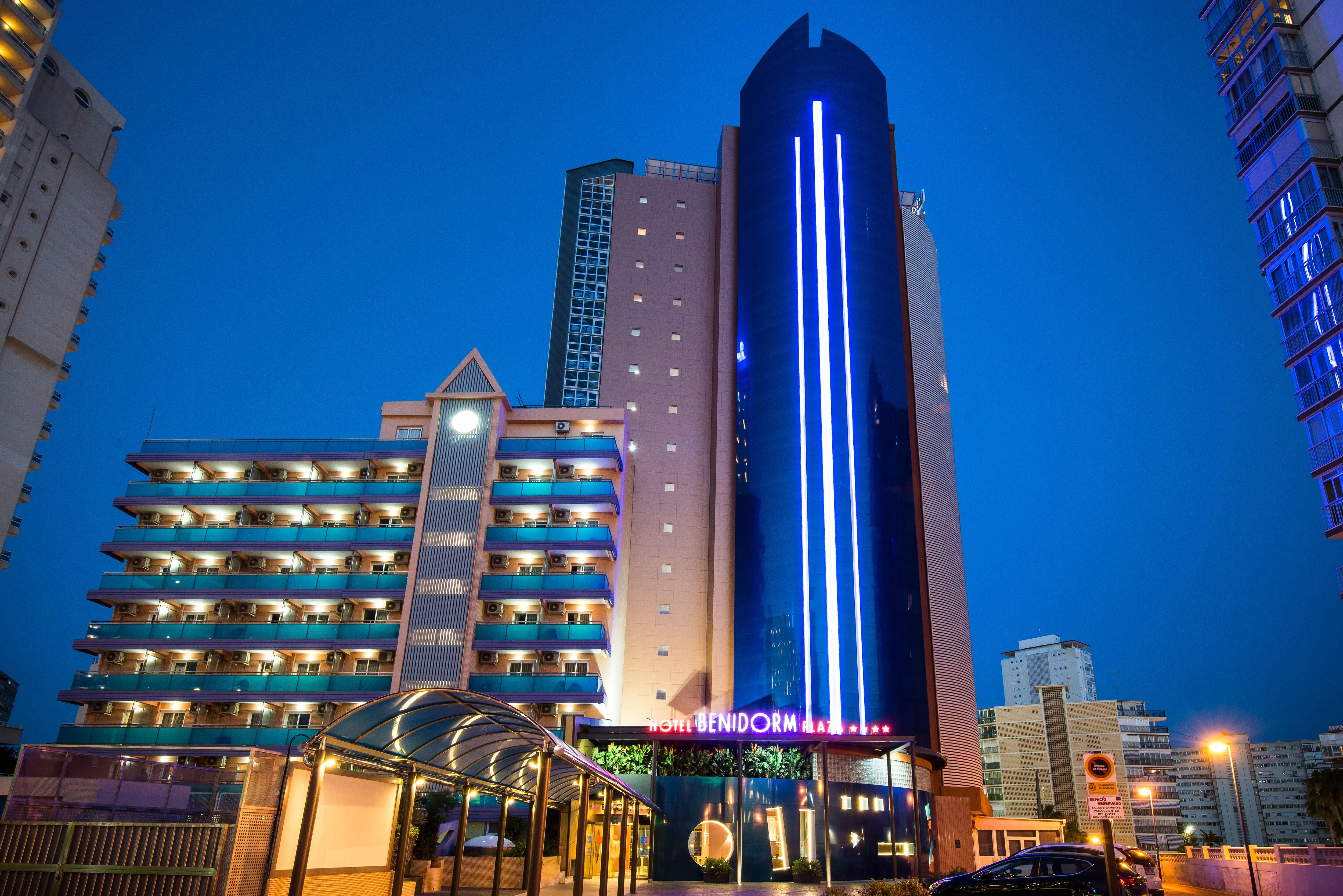 Climia Benidorm Plaza Hotel Exterior photo