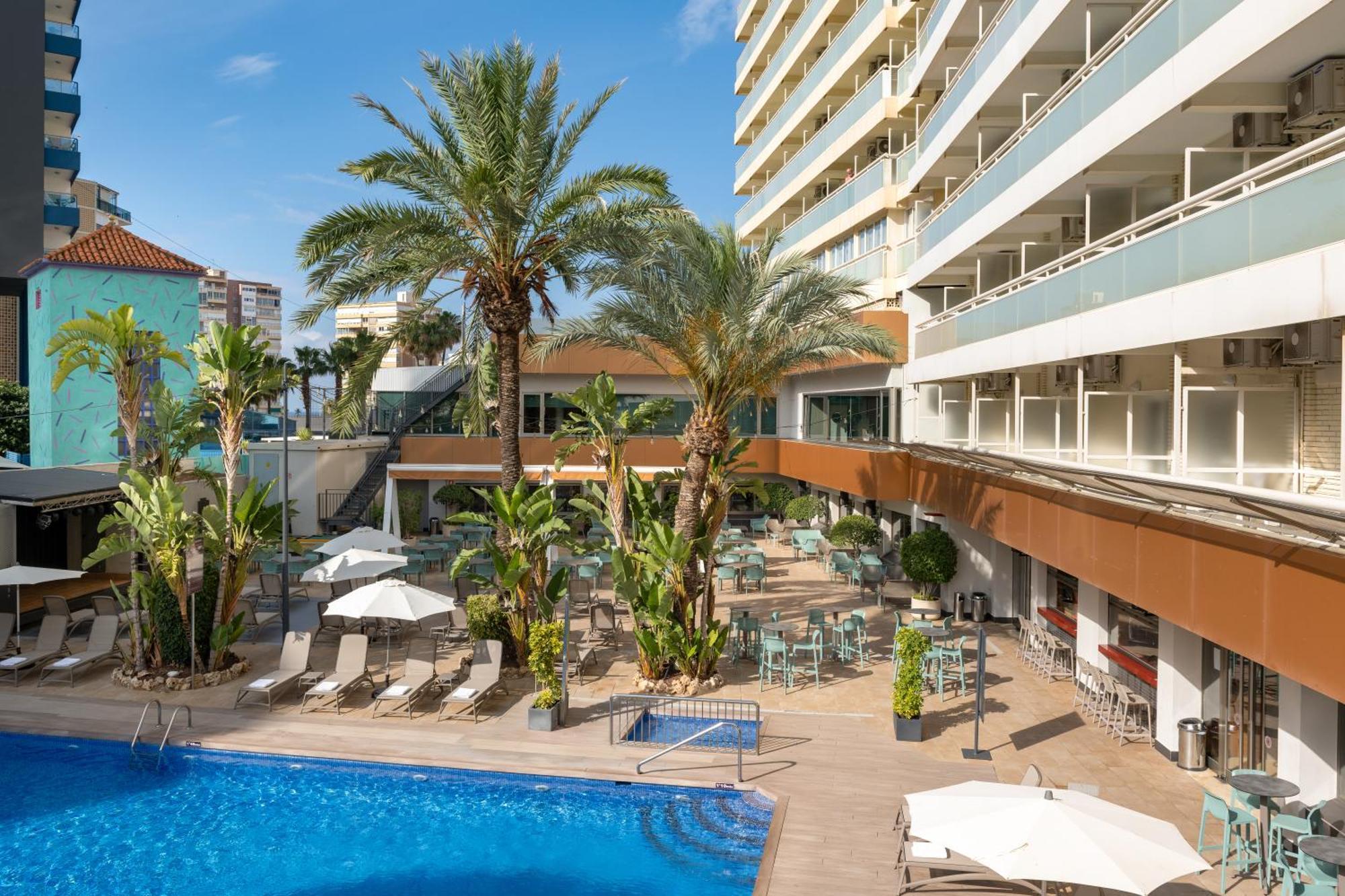 Climia Benidorm Plaza Hotel Exterior photo